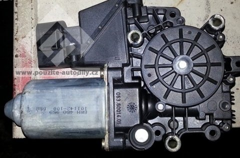 Motor spouštění okna spolujezdce Audi A6 C5 98-05 4B0959802E