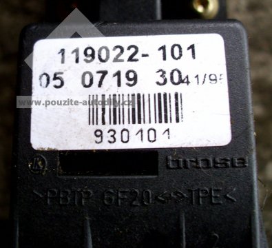 Motor stahování okna vlevo vzadu Audi A8 4D 94-98