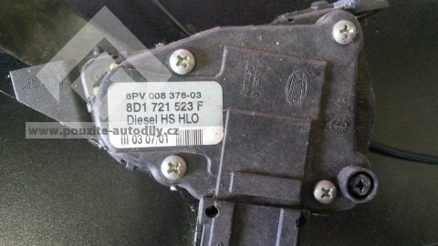 8D1721523F Pedál plynu s elektronickým modulem Audi A4, A6