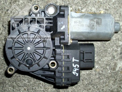 Motor stahování okna vzadu vlevo 4B0959801B Audi A6 C5 98-05