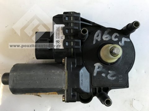 Motor stahování okna vpravo vzadu 4B0959802B Audi A6 98-05