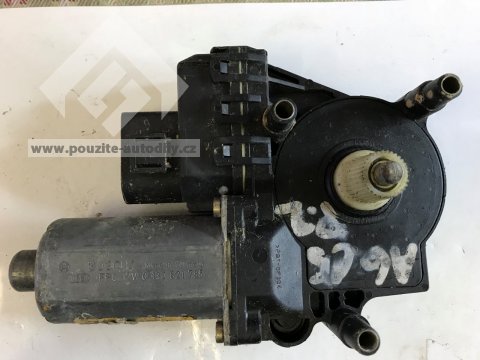 Motor stahování okna vpravo vzadu 4B0959802B Audi A6 98-05