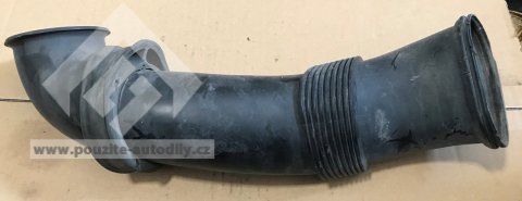 Sací trubka pro přívod vzduchu 7L6129609C Audi Q7