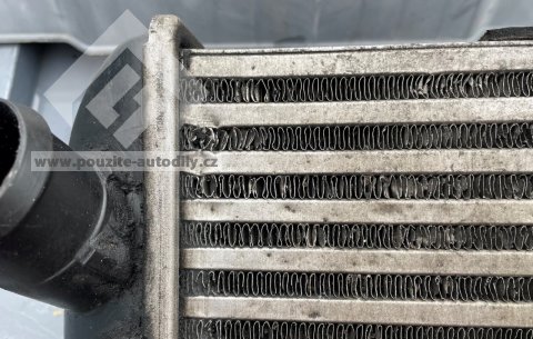 8E0145805P Intercooler, chladič vzduchu Audi A4 8E 2.5TDi