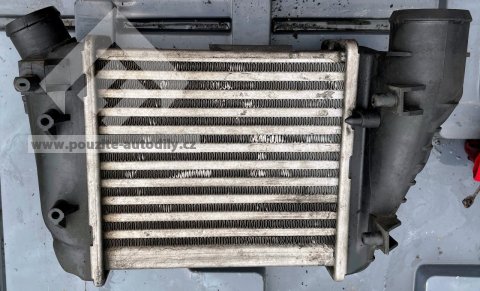 8E0145806C Intercooler, chladič vzduchu Audi A4 8E 2.5TDi