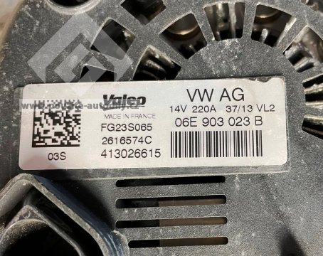 06E903023B Alternátor 14V 220 A Valeo Audi Q7 4L