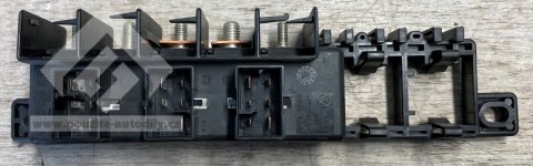 8L0941822A Pojistkový blok Audi, VW, Škoda
