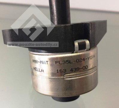 Motorek nastavení dosahu světel Hella 163439-00 Audi A6 C6 4F 05-08