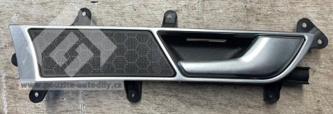 4F0837020B Vnitřní klika pravých předních dveří s podsvícením Audi A6 4F