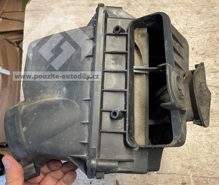 059133835A Vzduchový filtr, filtrbox 2.5 TDi Audi A4 B6 8E