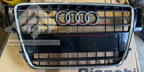 8T0853651B Maska chladiče - Gril, poškozený AUDI A5 B8 8T