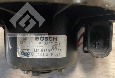 4B1820021B Ventilátor topení Bosch 0130111202 Audi A6 C5/ Allroad
