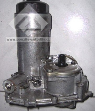 Držák olejového filtru / čistič oleje č. 059 115 405 D / C Audi, VW
