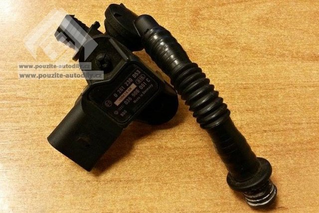 Čidlo tlaku vzduchu, originál Audi 036906051C