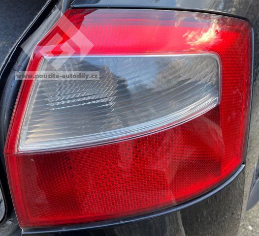 Zadní světlo pravé 8E0945096 Audi A4 B6 8E