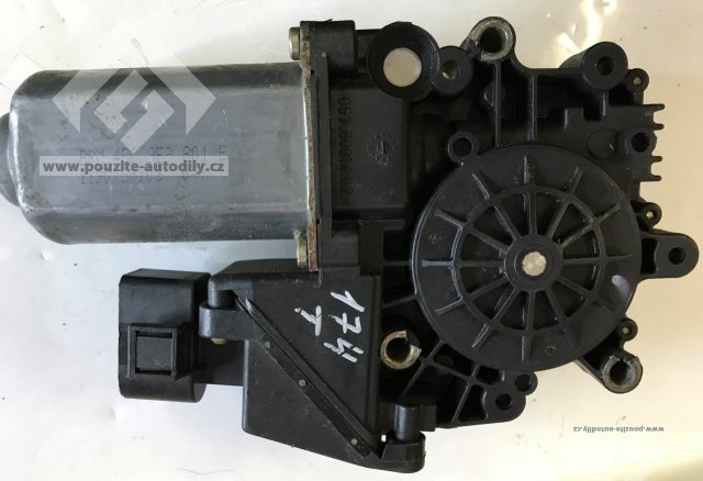 4B0959801E Motor stahování okna řidiče Audi A6 C5