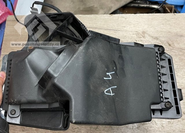 8K0133837T, 8K0133835AD Vzduchový filtr, filtrbox Audi