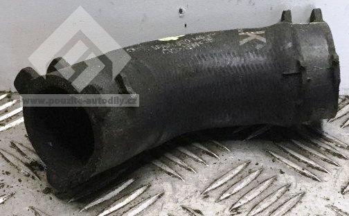 8E0145944A Hadice tlaková intercooleru Audi A4 8E 2.5TDi