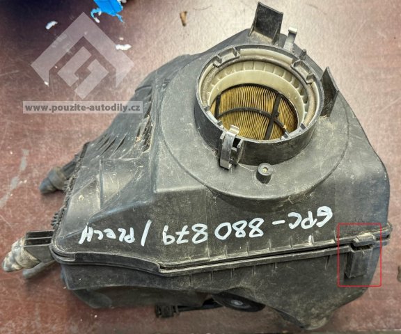 Vzduchový filtr Audi A6 Avant / Allroad 4F0133837BB, 059133835E